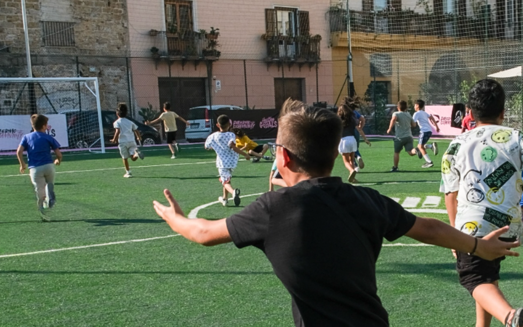 A Palermo, dopo tanti anni il campetto di piazza Magione torna ad avere la dignità che questo luogo merita